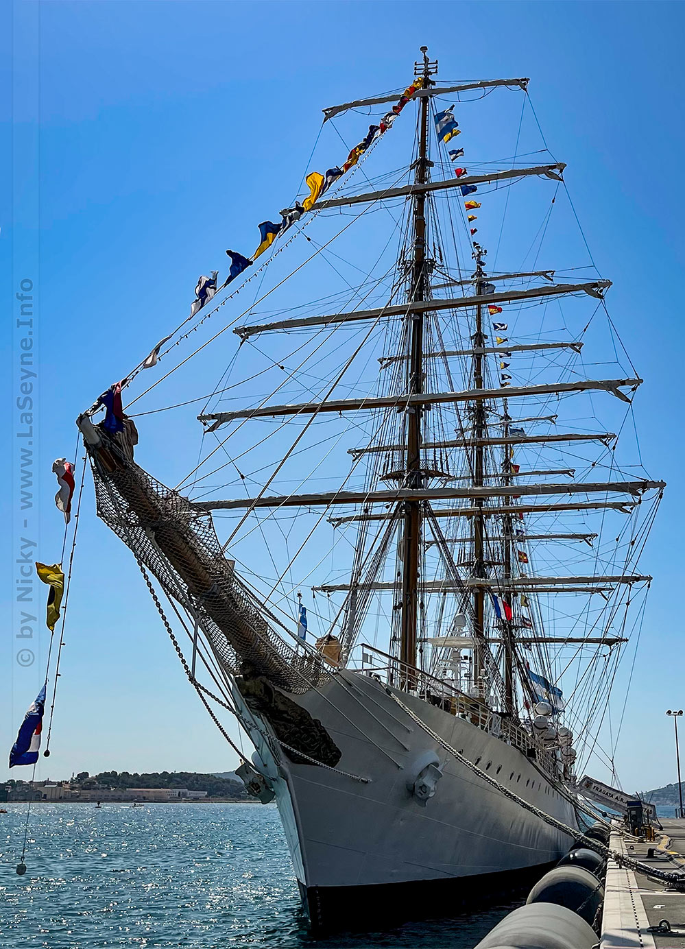 Escale à Toulon de l'ARA Libertad, Voilier-Ecole d