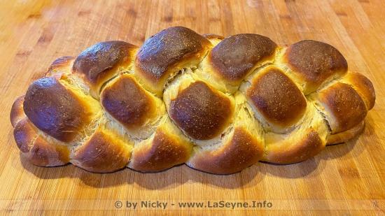 Pogne tressée 17022022 by Nicky-Ayello.com