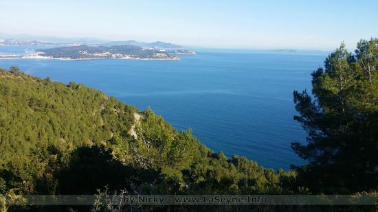 Vers le Fort de Peyras
