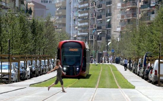 Un futur tramway à Toulon? Hubert Falco évoque le contre-exemple niçois