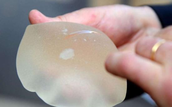 des Femmes portent plainte pour «Mise en Danger de la Vie d’Autrui»