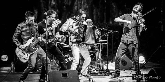 Les Barbeaux live sur Seyne, le 09/08/2019 aux Vendredis de Bourradet