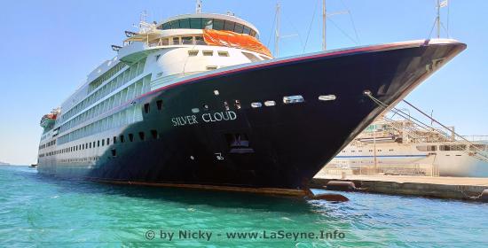 Le Silver Cloud est accosté à La Seyne