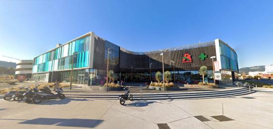 Les Employés d’Auchan en Grève à La Seyne sur Mer