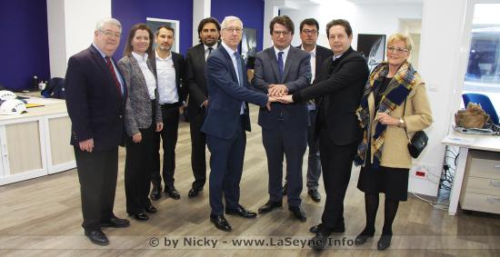 Signature d'une Convention entre Riviera Yachting NETWORK et l'URSSAF à Monaco Marine La Seyne, le 13/01/2020 Signature d'une Convention entre Riviera Yachting NETWORK et l'URSSAF à Monaco Marine La Seyne, le 13/01/2020