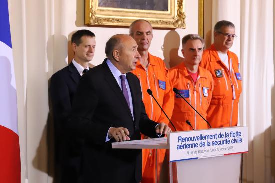 Sécurité civile - 6 nouveaux Avions Bombardiers d’Eau Multimissions gros Porteurs Sécurité civile - 6 nouveaux Avions Bombardiers d’Eau Multimissions gros Porteurs