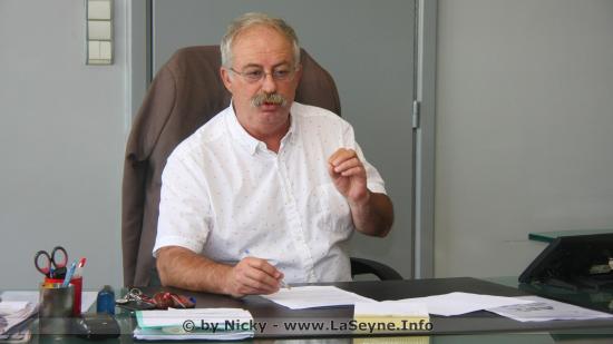 Marc Vuillemot à propos des Menaces sur l'Office d'Habitat TSH et les Baisses des APL Marc Vuillemot à propos des Menaces sur l'Office d'Habitat TSH et les Baisses des APL