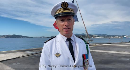 Le Capitaine de Vaisseau Sébastien Martinot, nouveau Commandant du Porte-Avions Charles De Gaulle depuis ce 08/07/2021 Le Capitaine de Vaisseau Sébastien Martinot, nouveau Commandant du Porte-Avions Charles De Gaulle depuis ce 08/07/2021