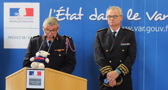 Jeunes Sapeurs-Pompiers du Var: Cérémonie de Remise du Diplôme du Brevet national 2017 Jeunes Sapeurs-Pompiers du Var: Cérémonie de Remise du Diplôme du Brevet national 2017