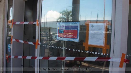 L’Agence seynoise du Réseau Mistral est en Rénovation: Un Bus Infos prend le Relais à l'Entrée du Parc de la Navale L’Agence seynoise du Réseau Mistral est en Rénovation: Un Bus Infos prend le Relais à l'Entrée du Parc de la Navale