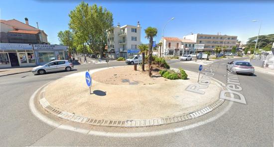 Des Travaux au niveau du Rond-Point des Plongeurs Démineurs à Mar Vivo Des Travaux au niveau du Rond-Point des Plongeurs Démineurs à Mar Vivo