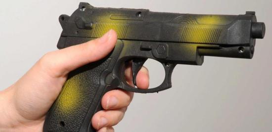 Interdiction du port, du transport et du maniement d’objets ayant l’apparence d’une arme à feu Interdiction du port, du transport et du maniement d’objets ayant l’apparence d’une arme à feu