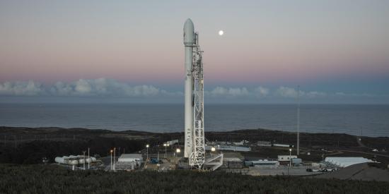 Internet Haut-Débit : 4000 Satellites dans l'Orbite - Le Projet SpaceX prend Forme Internet Haut-Débit : 4000 Satellites dans l'Orbite - Le Projet SpaceX prend Forme