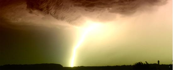 Le Var placé en Vigilance ORANGE le 29/10/2018 pour un Risque d’Orages Le Var placé en Vigilance ORANGE le 29/10/2018 pour un Risque d’Orages