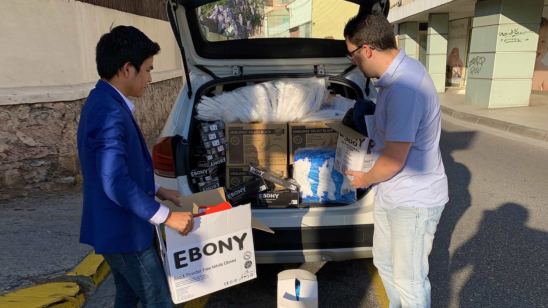 #Coronavirus #Covid19: Deux jeunes Seynois ont financé et récupéré du Matériel de Protection pour les Hôpitaux - #Coronavirus #Covid19: Deux jeunes Seynois ont financé et récupéré du Matériel de Protection pour les Hôpitaux -