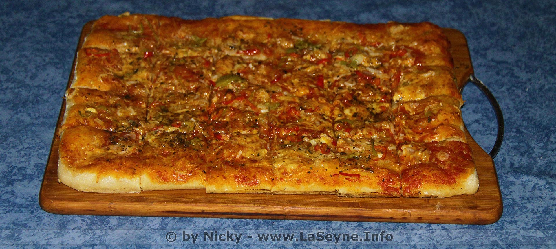 La Tomate San Marzano - Pizza Apéritif La Tomate San Marzano - Pizza Apéritif