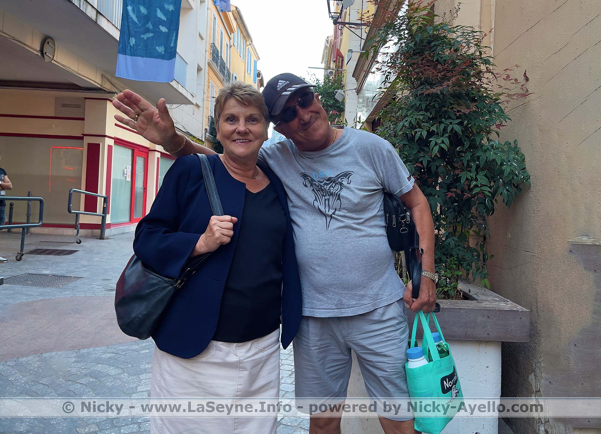 La Seyne: Regards sur Rue La Seyne 220923 La Seyne: Regards sur Rue La Seyne 220923