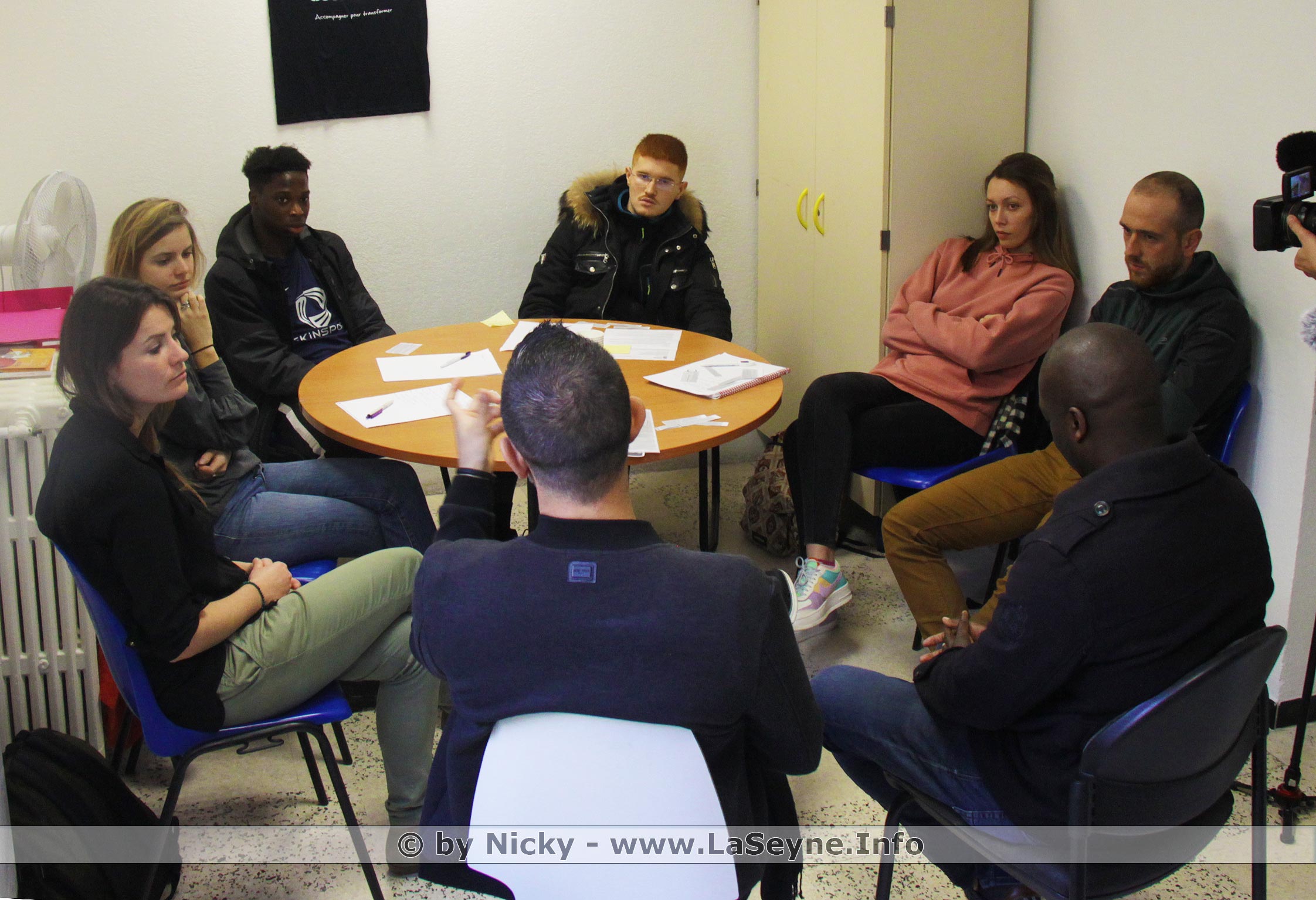 Service Jeunesse: Coopération et Echanges de Jeunes en Service civique 2020 - Service Jeunesse: Coopération et Echanges de Jeunes en Service civique 2020 -
