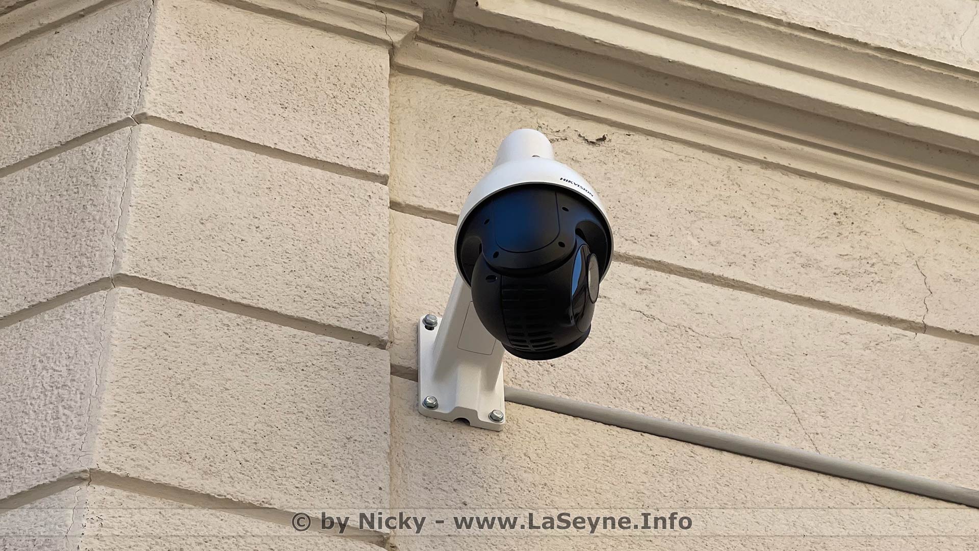 Une nouvelle Caméra de Vidéo-Protection installée en Centre-Ville Une nouvelle Caméra de Vidéo-Protection installée en Centre-Ville