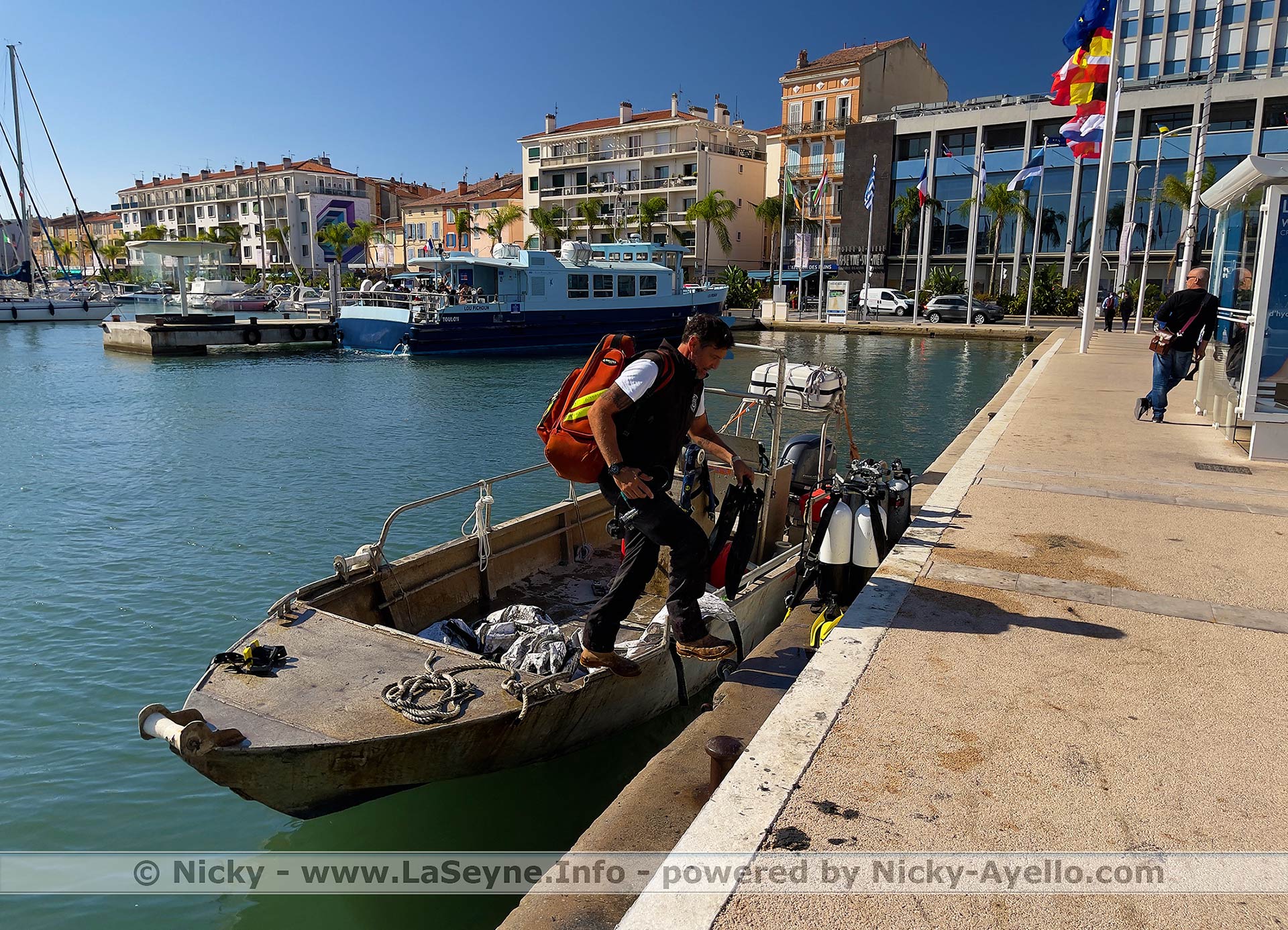 La Ville de La Seyne sur Mer, la Brigades d'Intérêt Général et la CCI du Var se mobilisent pour un Port plus propre - La Ville de La Seyne sur Mer, la Brigades d'Intérêt Général et la CCI du Var se mobilisent pour un Port plus propre -