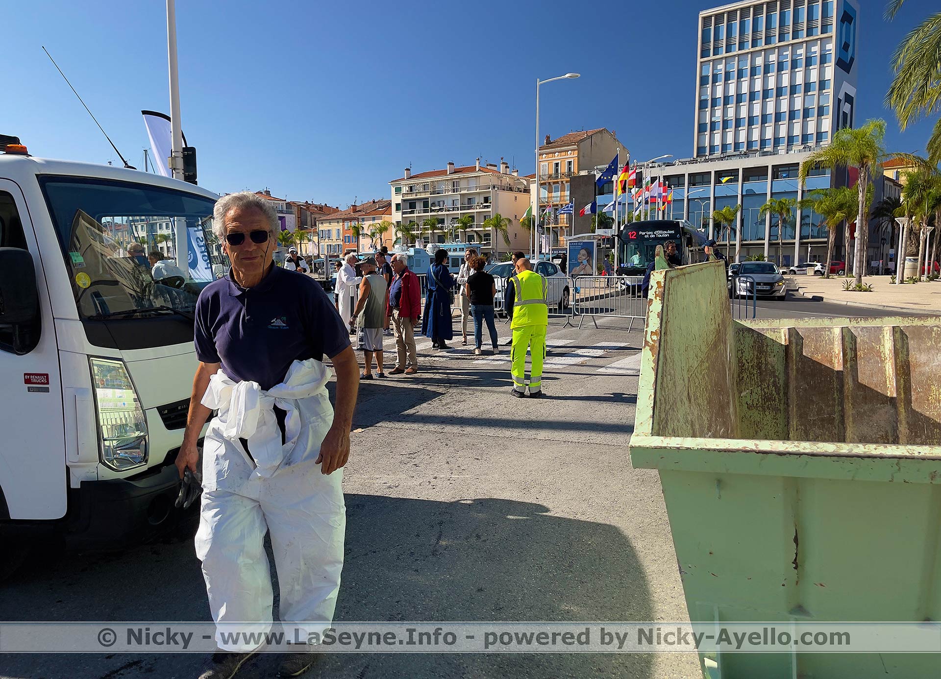 La Ville de La Seyne sur Mer, la Brigades d'Intérêt Général et la CCI du Var se mobilisent pour un Port plus propre - La Ville de La Seyne sur Mer, la Brigades d'Intérêt Général et la CCI du Var se mobilisent pour un Port plus propre -