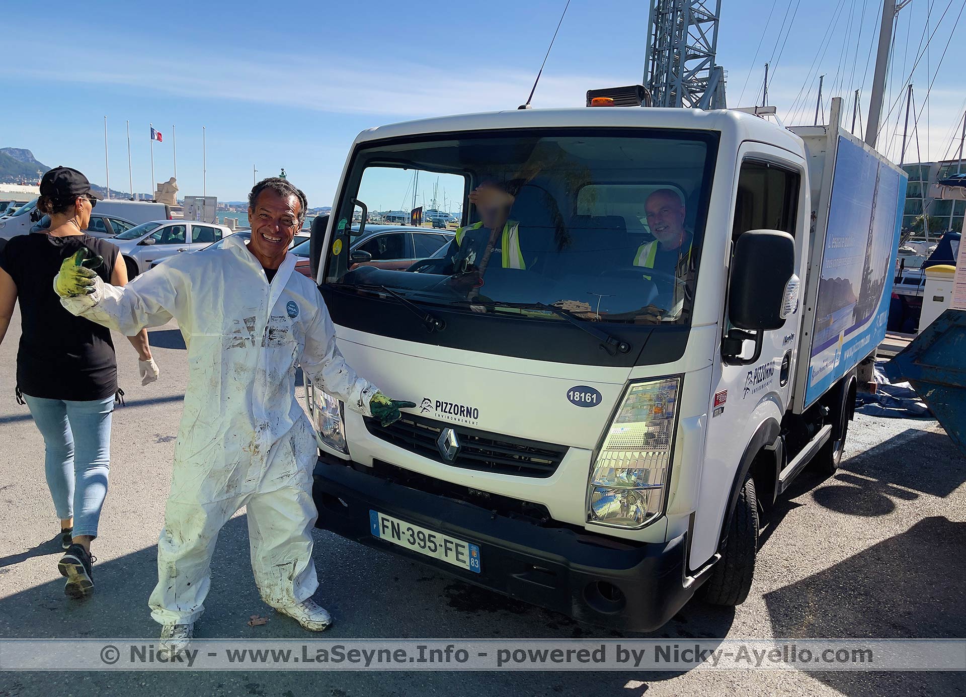 La Ville de La Seyne sur Mer, la Brigades d'Intérêt Général et la CCI du Var se mobilisent pour un Port plus propre - La Ville de La Seyne sur Mer, la Brigades d'Intérêt Général et la CCI du Var se mobilisent pour un Port plus propre -